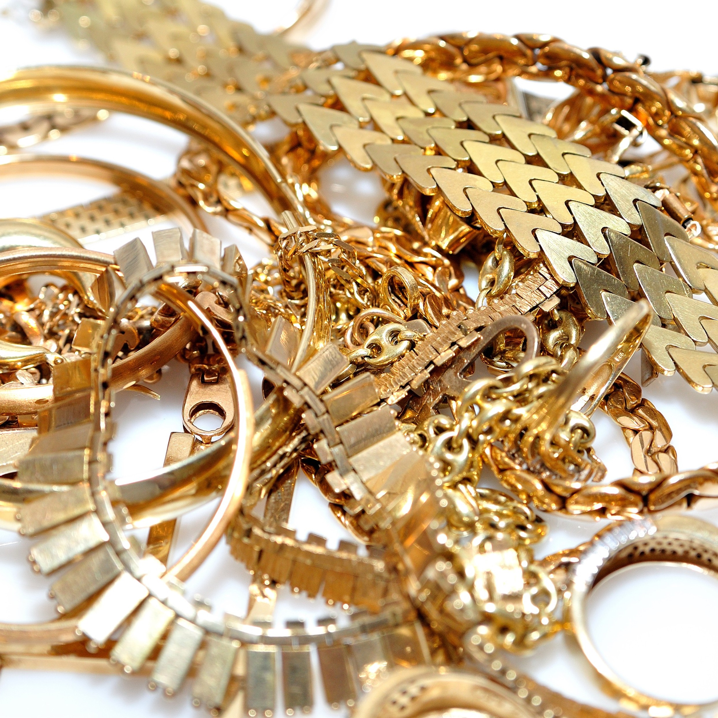 Schwerpunkt - Goldschmuck & Altgold